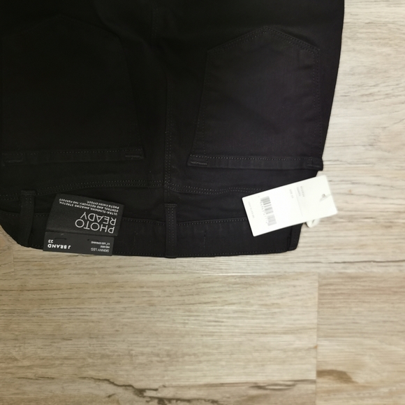 NWT, J Brand Photo Ready, black jeans, size 23 - Picture 5 of 15